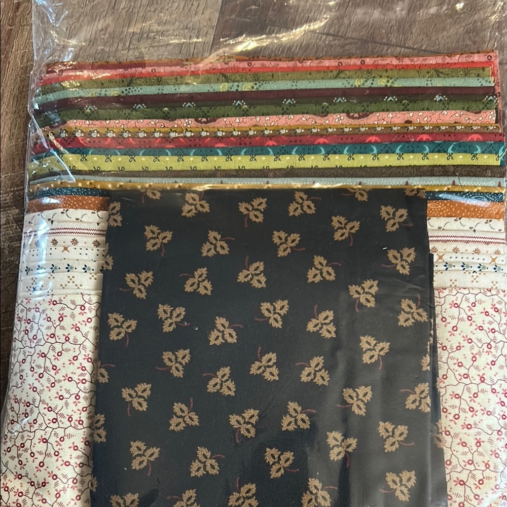 Patchwork Quilt - Multicolor Pattern - Picture 3 of 6